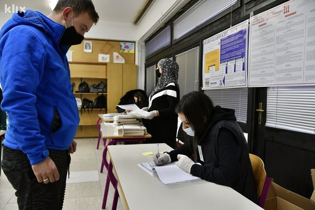 波黑塞族共和国7月平均工资为1416马克