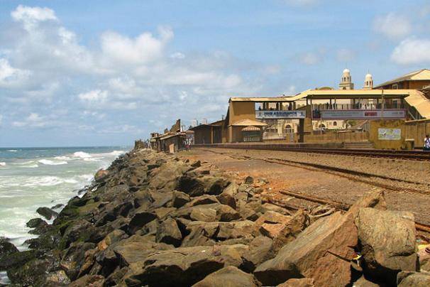 斯里兰卡移民局长:“一章”签证将推迟到10月8日