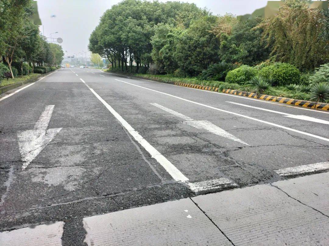 乌拉尔地区的9个城市将获得道路维修资金