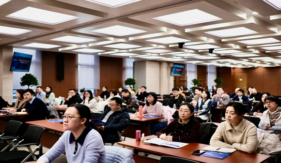 交易商协会：将持续关注债务融资工具募集资金使用的规范性问题