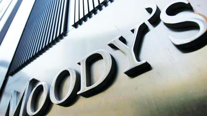 穆迪下调美国主权信用评级带来定价滑坡 30年期美债收益率再破5%