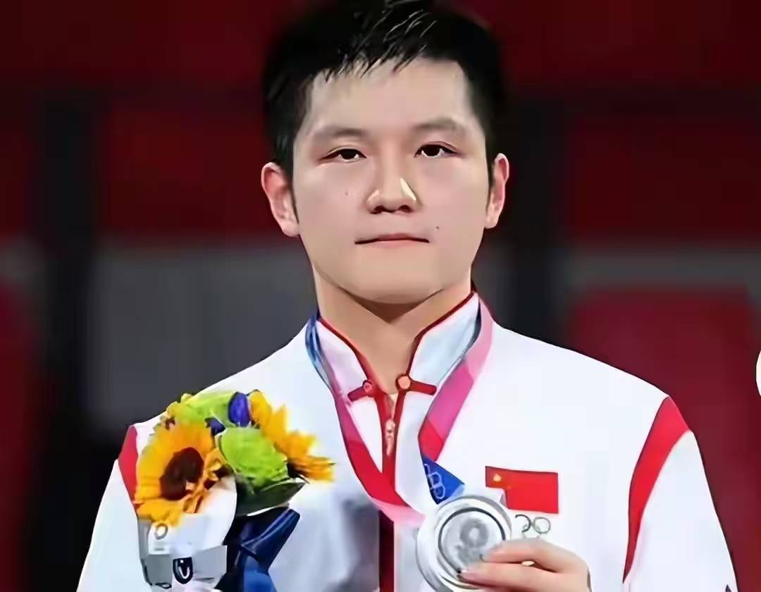 樊振东回应“霉霉”订婚