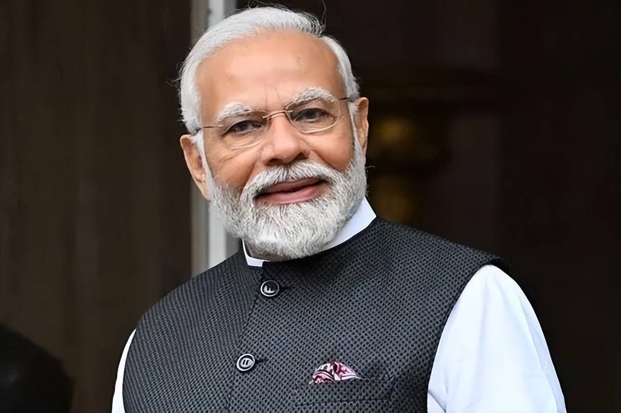 印度和新加坡举行第三届部长级圆桌会议