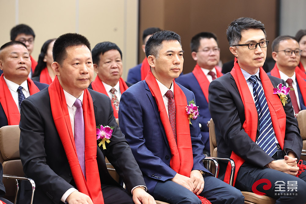 丽臣实业:公司外销增长势头强劲 上半年外销收入同比增长53.07%