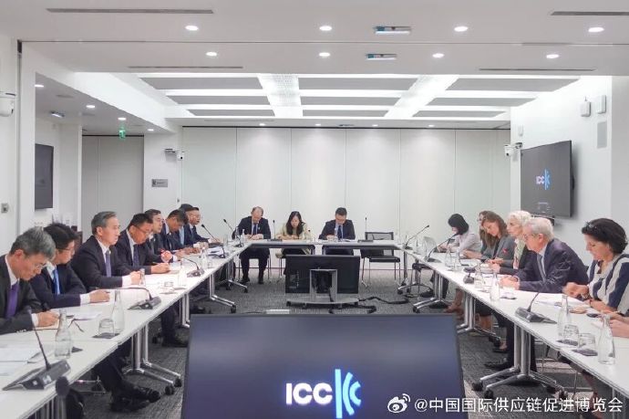 中国贸促会会长任鸿斌会见澳大利亚贸易投资委员会首席执行官保罗·格睿