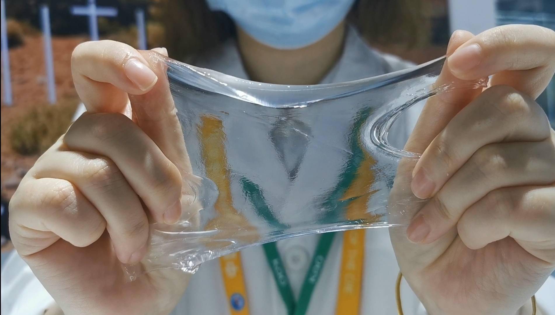 进博美妆趋势:护肤品与医美关联度加深、嗅觉经济依旧火热