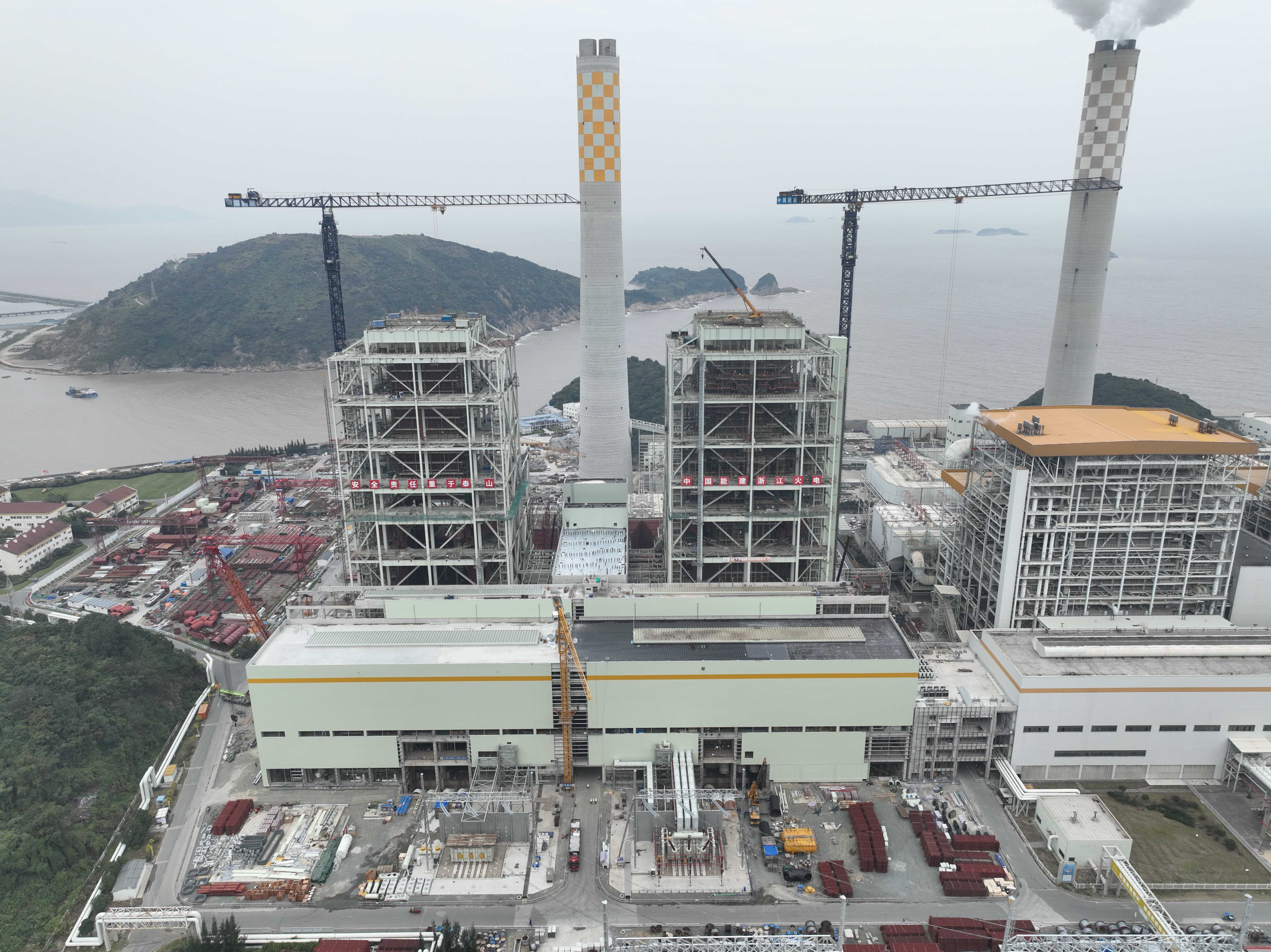 华电科工:联合签署约34.15亿元海上风电项目合同