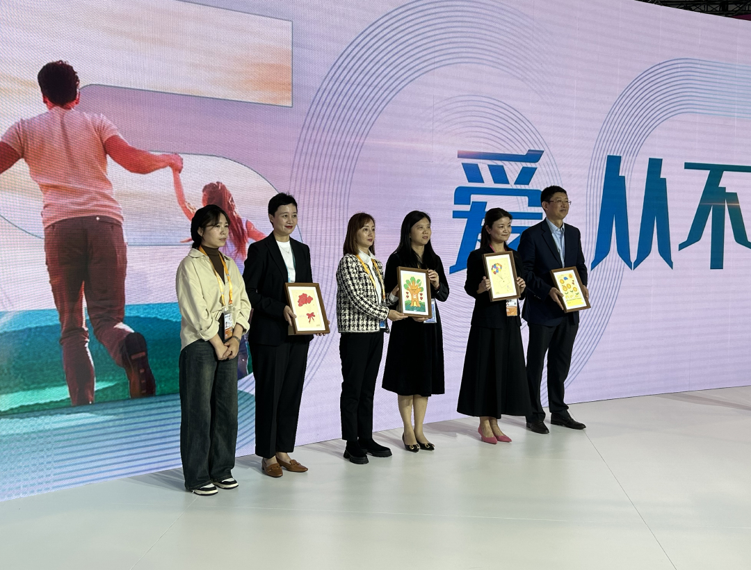 进博故事丨他们，来进博会寻找仪式感和确定性