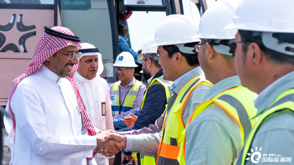 沙特电动汽车充电器工厂奠基