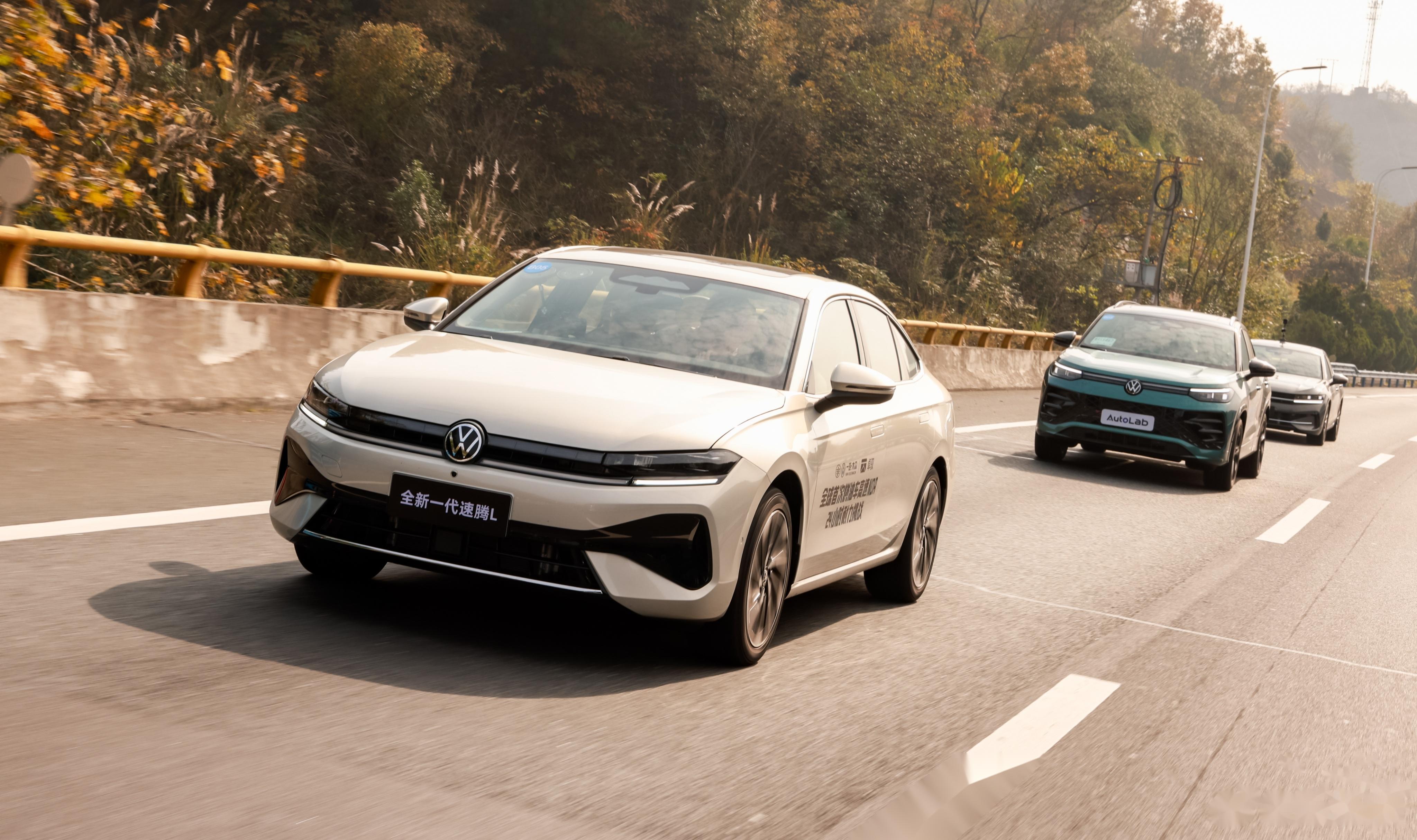 卓驭科技“跨界”：乘用车之外，拓展重卡NOA、无人车等泛自动驾驶