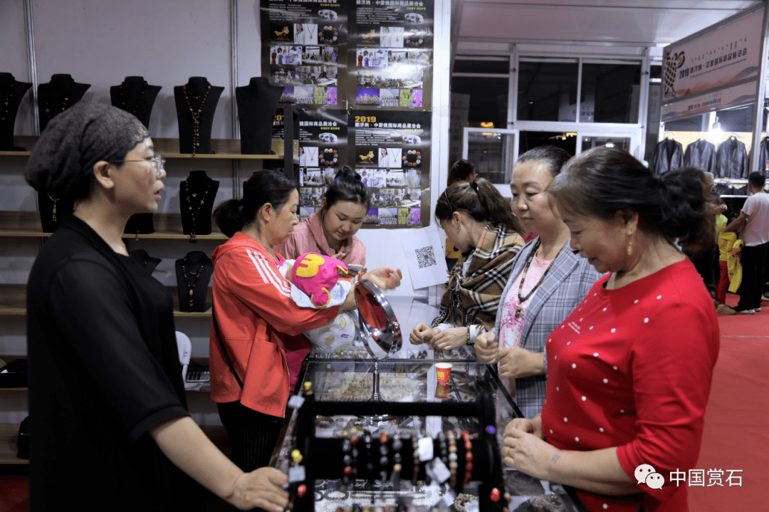 加纳2025年10月经济增长3.8%，服务业占主导地位