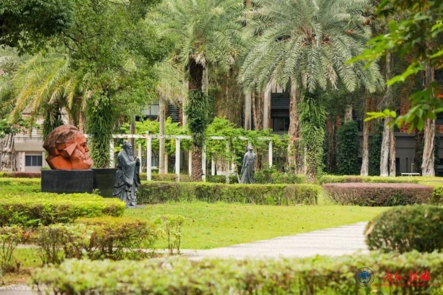 人民币汇率强势攀升!出口型企业出手稳经营