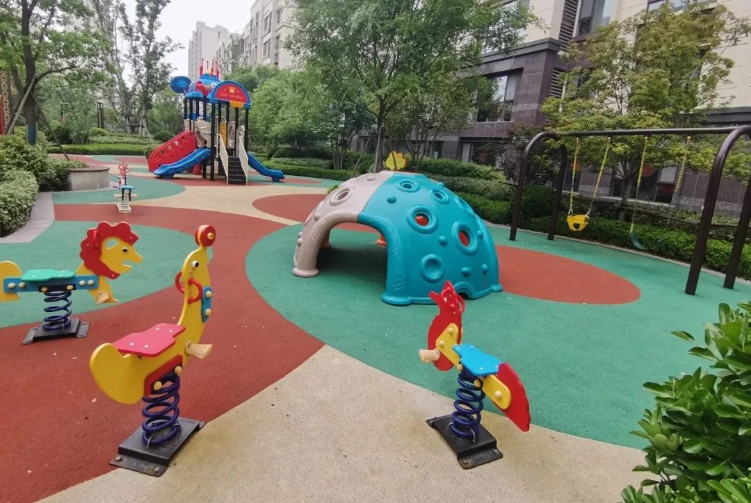 两部门：统筹利用中央预算内投资等渠道 支持符合条件的儿童友好公共服务项目