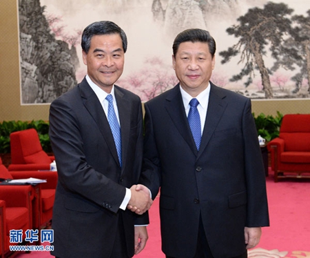 中国贸促会副会长刘健男会见香港航商总会主席赵式庆