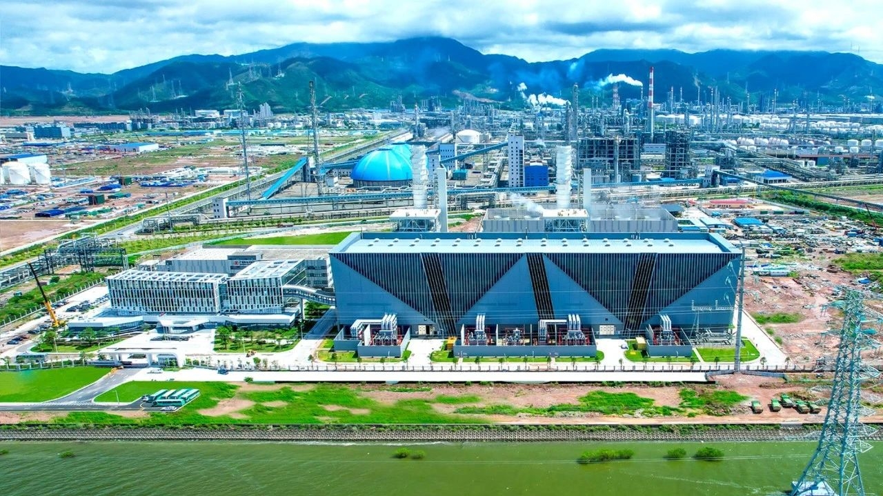 协鑫能科浙江建德抽蓄项目百亿银团组团成功 项目预计2030年前全容量投产发电