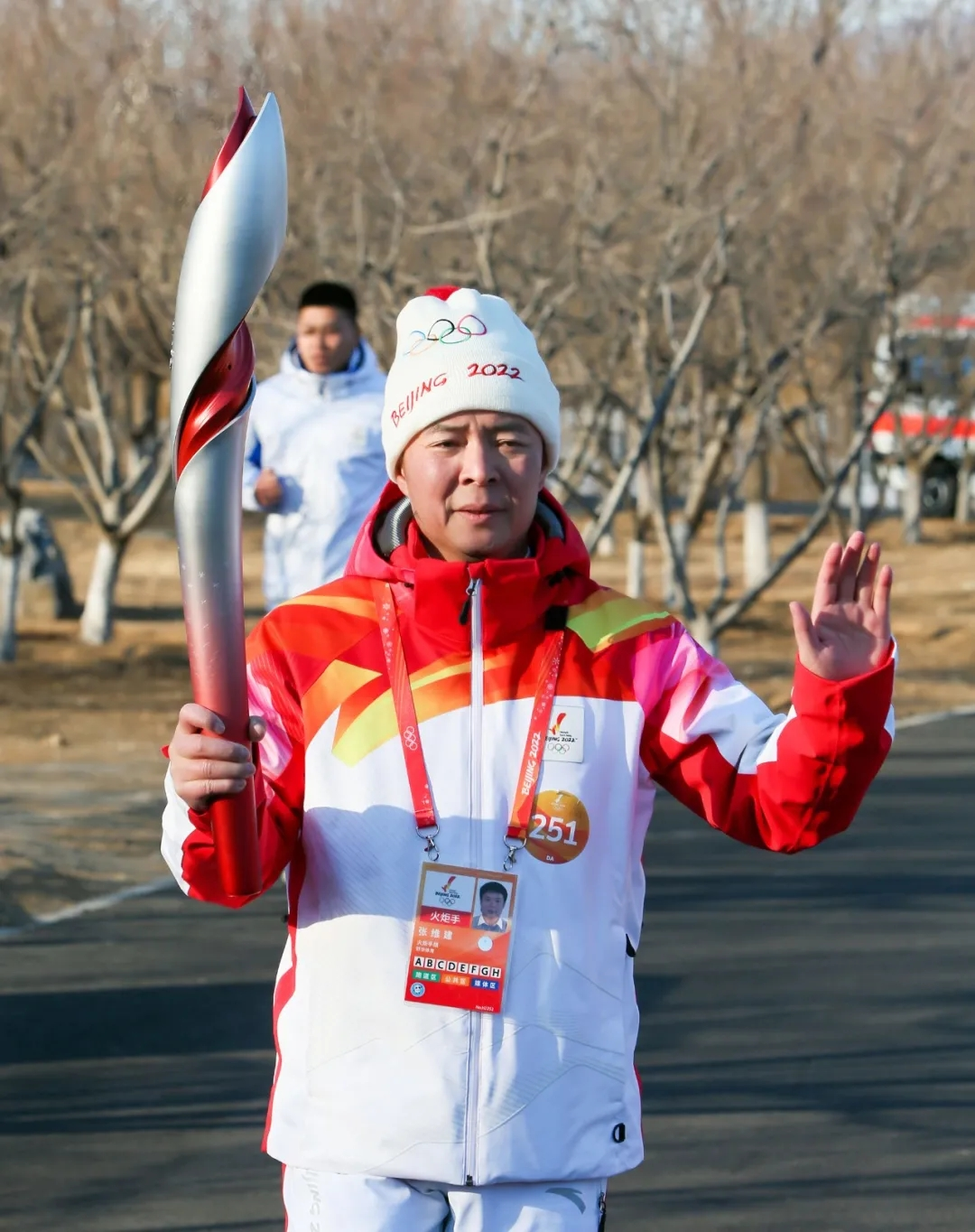 舒华体育录得4天3板
