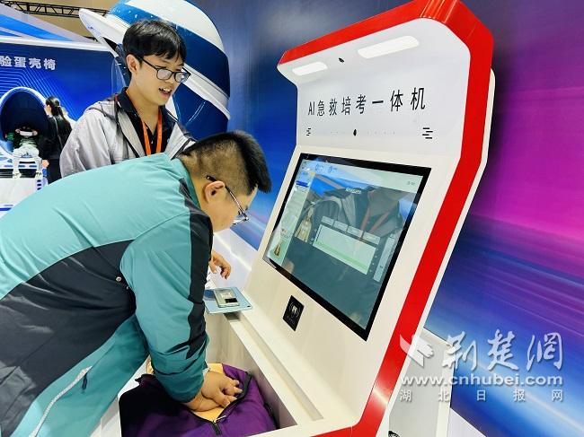 记者手记:AI时代孕育“词元”经济 一度电如何实现价值逆袭