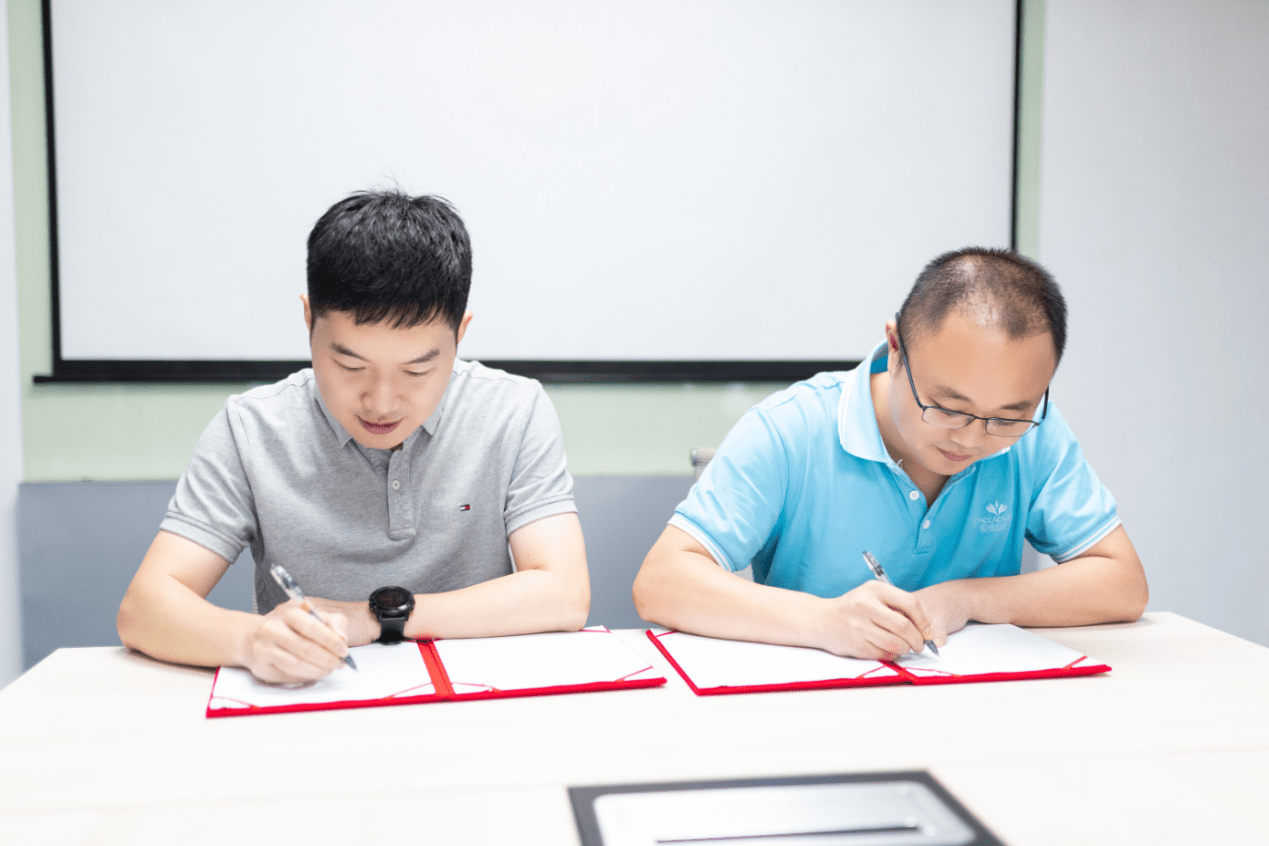 熊喵大师发起成立AI数字菜谱供应链联盟 携手多家企业共建智慧餐饮生态
