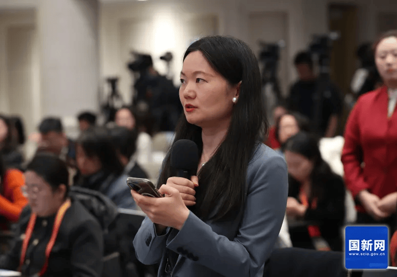 凌激副部长兼国际贸易谈判副代表会见西班牙经济、贸易与企业部贸易国务秘书洛佩兹